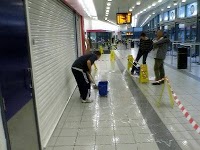Hull cleaning services and supplies 350640 Image 1